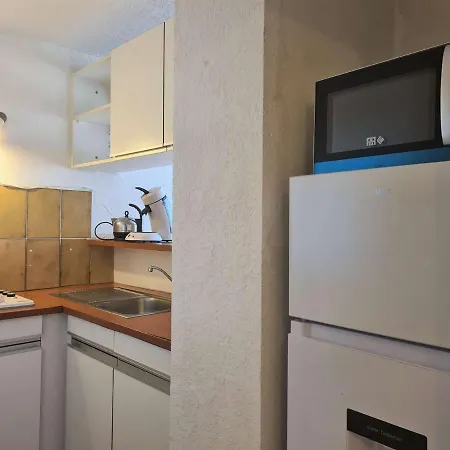 Appartement Cap D'Agde, 2 Pieces, 4 Personnes - Fr-1-249-377 *